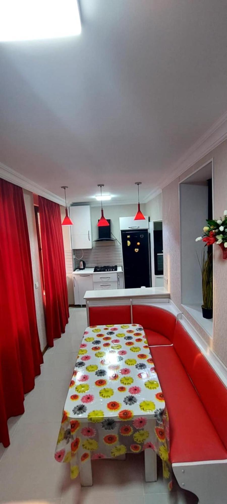 Guest House Theodora Kutaisi Exterior photo