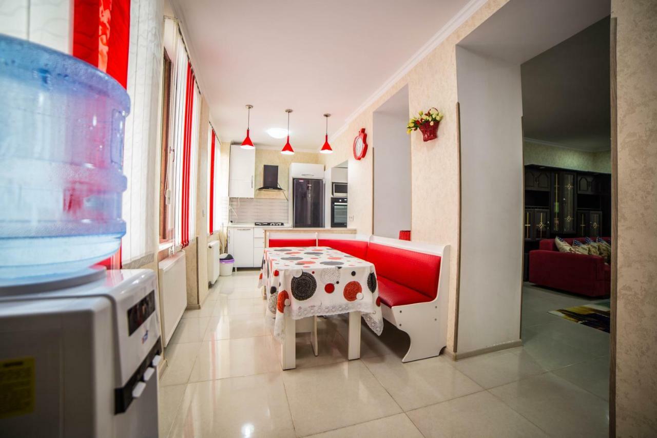 Guest House Theodora Kutaisi Exterior photo