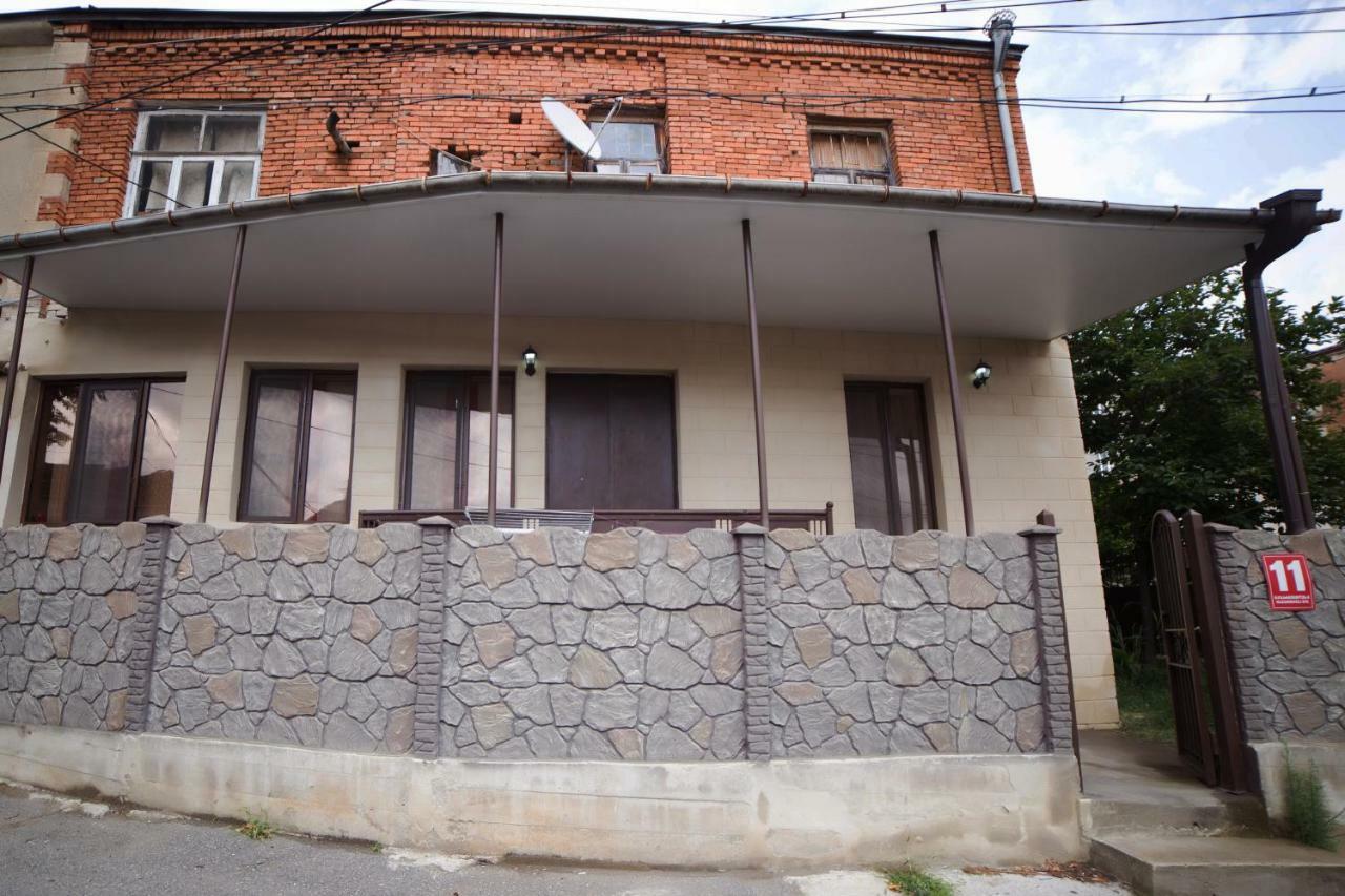 Guest House Theodora Kutaisi Exterior photo